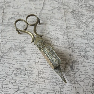 Mouchette Éteignoir A Bougie Ancien Bronze  XIXè  - Photo 1/4