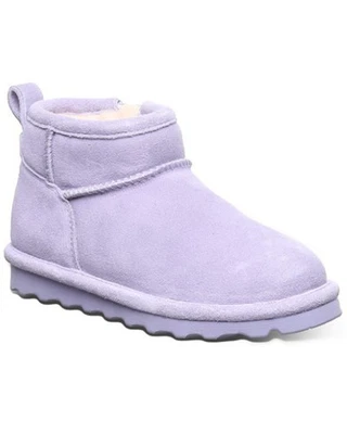 Bota informal corta Bearpaw para niñas violeta 5 D Foto 1 de 4