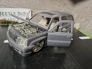 Jada Dub City 2002 Cadillac Escalade Maßstab 1:24 Diecast Auto OHNE BOX *LESEN* - Bild 1 von 19