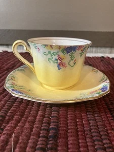 Vintage Royal Winton/Grimwades Yellow Teacup And Saucer - Picture 1 of 7