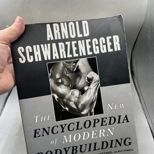 The Encyclopedia of Modern Bodybuilding by Arnold Schwarzenegger - Paperback - Picture 1 of 21