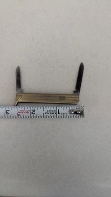 Vintage Gold Tone Gentleman's Pocket Knife 2 Blade 3" - Image 1 of 4