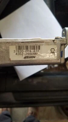 Módulo de control del motor usado (ECM) se adapta a: módulo de control electrónico Honda Cr-v 2005 Foto 1 de 4