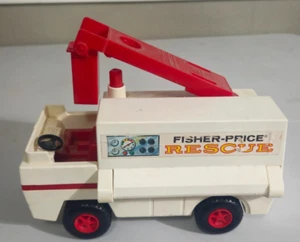 Vehículo de rescate Fisher Price Husky Helper 303 1974 - Imagen 1 de 6