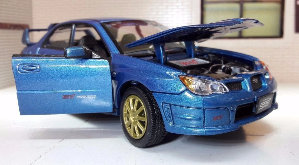 1:24 Subaru Impreza WRX STi Hawkeye 2005 Motormax Diecast Model Car 73330 - Image 1 of 4