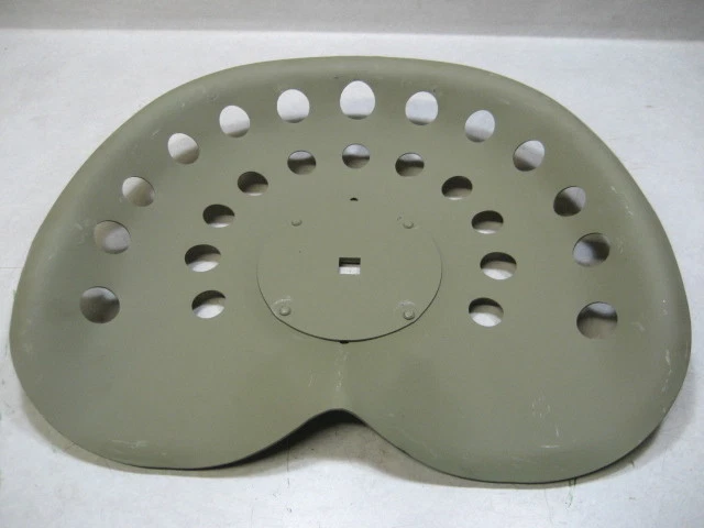 JOHN DEERE MODEL D-GP UNSTYLED -A-B-G, NEW REPRO 24 HOLE PAN SEAT - Image 1 of 1