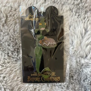 Nightmare Before Christmas 13 Weeks Of 13 Treats Undersea GAL - Picture 1 of 2
