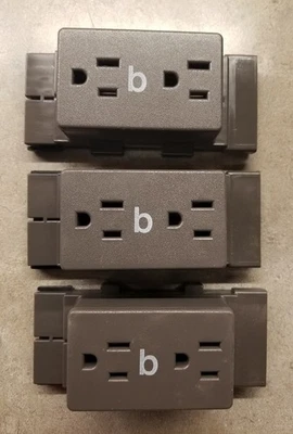 3 Novos Receptáculos Duplex Herman Miller A1311.B Action Office Encore "B" - Imagem 1 de 3