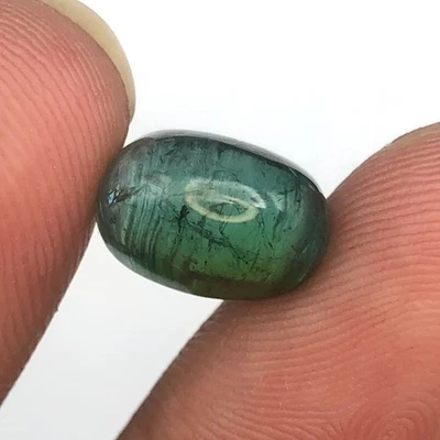 Natural Beautiful Bi-Color Tourmaline 6.95 Carat's Cabochon - Image 1 of 4