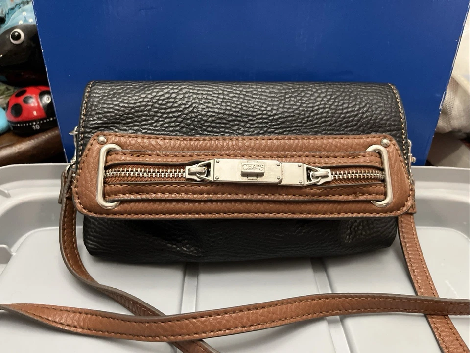 Chaps Mini Bandolera Cartera Bolso de Mano Bolso sin asas Cuero Vegano Guijarro Negro Marrón 8x6 Foto 1 de 3
