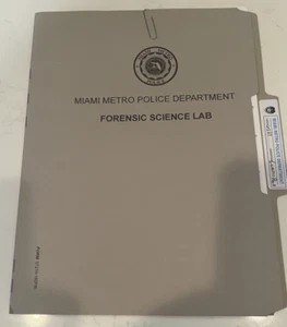Schermo originale Dexter Michael C Hall usato Prop Forensic Science Lab rapporto raro - Foto 1 di 8