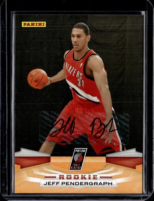 2009-10 Panini #381 Jeff Pendergraph Inscriptions Rookie Auto Blazers NM-MINT - Image 1 of 2