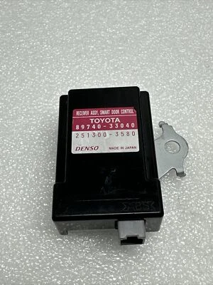 Оригинальный приемник управления умной дверью для Lexus ES350 Toyota Camry 2007-11 годов выпуска 89740-33040 - Изображение 1 из 4