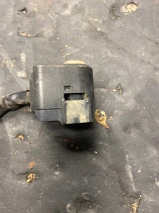 09-12 CRF450R KILL SWITCH BUTTON - Picture 1 of 4