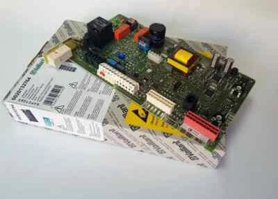 Scheda Elettronica Pannello Comandi Caldaie Vaillant 0020132764 t VM, VMW - Immagine 1 di 3