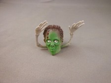 Vtg Horror Monster Ghoul Zombie Halloween Finger Puppet Wiggler Figure Rare #2