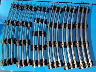 S01: K-Line O Gauge (43) Pieces - 22 10" Straight - 14 Curve - 7 Short Pieces - Image 1 of 4