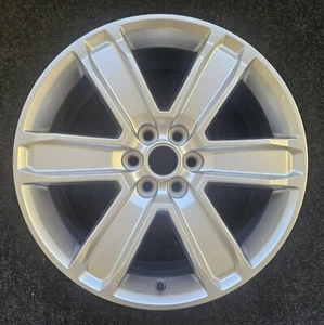 GMC Acadia Denali Cadillac XT6 XT5 2017-2023 Factory OEM Wheel 20x8 Silver Rim - Picture 1 of 9