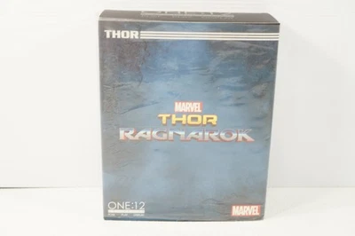 Figura Mezco Thor Ragnarok One:12 MCU Foto 1 de 4