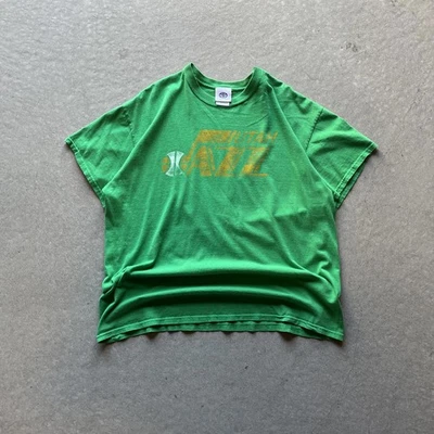 Vintage Y2K Green Utah Jazz T-Shirt - Image 1 of 4