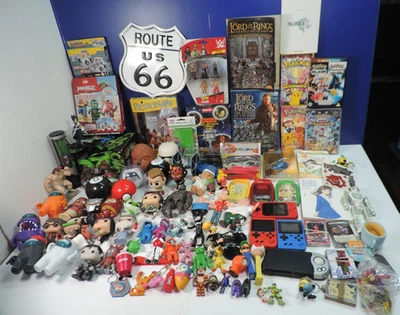 gran FIGURA DE ACCIÓN JUEGO JUGUETE TRABAJO LOTE PAQUETE funko star wars marvel pokemon lego Foto 1 de 4