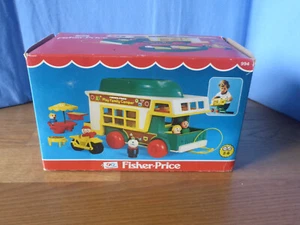 Fisher-Price 994 Camper mit OVP Little People Wohnmobil, LKW und Boot 1972 - Bild 1 von 11