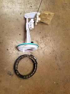 2005 JAGUAR S TYPE FUEL SENDING PUMP 4R839275AC - Picture 1 of 3