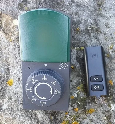 Tages-Zeitschaltuhr analog / mechanische / digitale Schaltuhr / IP44 / Countdown - Bild 1 von 2