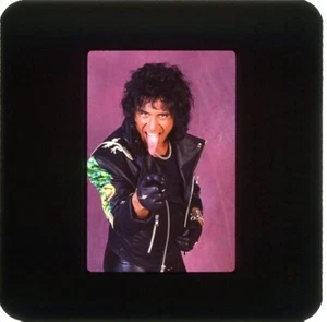 Álbum KISS GENE SIMMONS Original Raro 35 mm Slide Crazy Nights 1987 con derechos #19 - Imagen 1 de 2