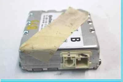 Cámara delantera Mercedes W218 CLS550 C250 S550 E350 SLK350 Active Lane Assist OEM  Foto 1 de 4