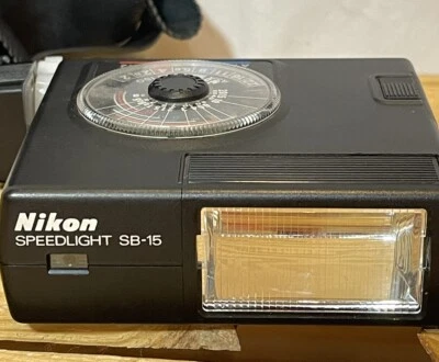 Nikon Speedlight SB-15 Shoe Mount Xenon Flash for Nikon SLR Japan #077 with Case - Image 1 of 4