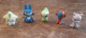 5 Stück 2005 Nintendo Pokemon kleine Wackelkopf Figuren - Bild 1 von 8