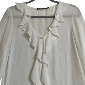Sportsgirl Blouse Size 10 White Button Front Ruffle Long Sleeve Sheer V Neck - Foto 1 di 10