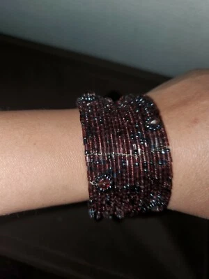 Brazalete de cuentas ancho multi hilo marrón  Foto 1 de 4