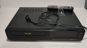 4-headd VCR Player Recorder w/ Remote TESTED Made in Japan - Picture 1 of 4