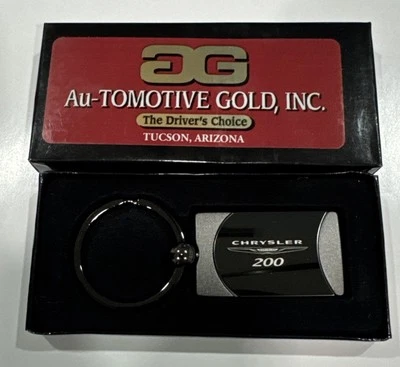 CHRYSLER 200 Negro Fibra de Carbono Cepillo Rectángulo Metal Llavero Foto 1 de 2