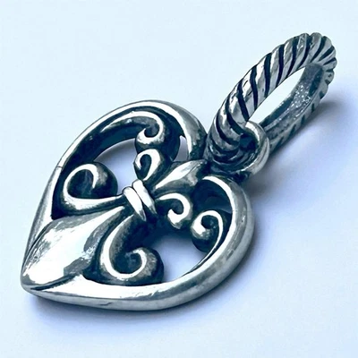 Brighton FLEUR DE LIS CORAZÓN Plata Añadir ABC Dije Colgante Nuevo sin Etiquetas Foto 1 de 4