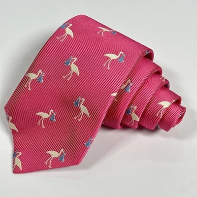 Corbata Ben Plateada Para Hombre Seda Rosa Cigüeña Novedad Baby Shower Hecha en Inglaterra Foto 1 de 4