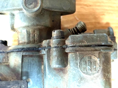 Carburador IH Farmall International de colección OEM original - para piezas / reconstrucción Foto 1 de 4