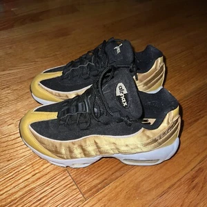 Nike Air Max 95 LX Women Running Shoe Wheat Gold and Blk Size: 6.5 AA1103 700 - Picture 1 of 8