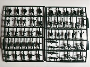 Revell level 4 German Crisis Reaction Forces #02522 1/72 - Picture 1 of 6