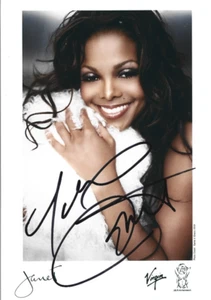 Janet Jackson REAL hand SIGNED 5x7" Photo JSA LOA Autographed Michael Sister - Picture 1 of 2