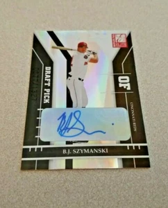 2004 Donruss Elite Extra Edition Draft Pick Auto #323 B.J. Szymanski Reds /1327 - Picture 1 of 2