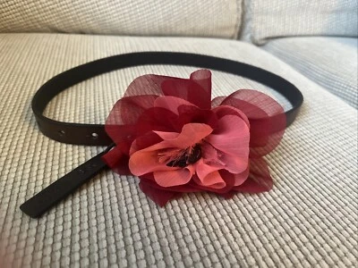 Nuevo Cinturón Hollister Flor Roja XS/S Cuero Marrón Nuevo con Etiquetas Mujer Adolescente” Foto 1 de 4