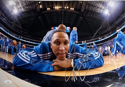 Foto firmada por Shawn Marion 12x18 Dallas Mavericks JSA CE42049 Foto 1 de 2