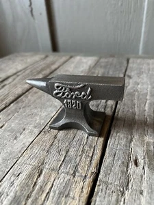 Ford Cast Iron Anvil W/ Antique Finish & Raised Letters Paperweight Statue - Picture 1 of 7