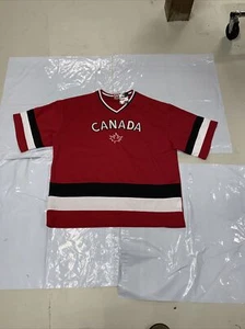 NUEVO Camiseta deportiva de hockey para hombre Teepee Canadá bordada roja negra hoja de arce talla XL - Imagen 1 de 2