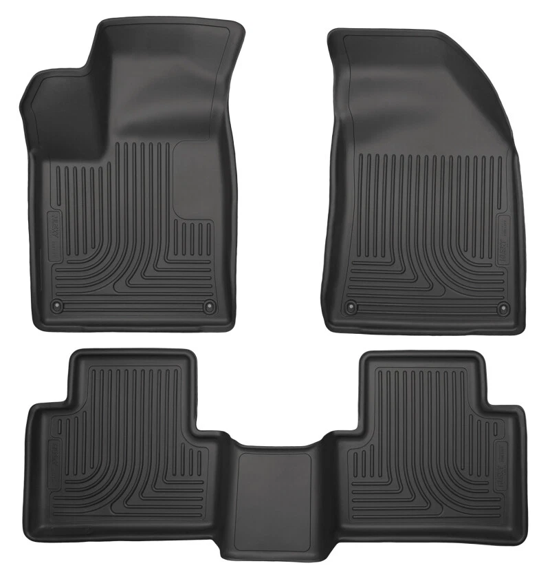 Forros de piso Husky Liners 99071 Weatherbeater negros para Chrysler 200 Foto 1 de 4