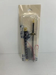 Anime Keychain Roronoa Zoro Samurai Sword Metal Key Ring Scabbard Jewelry Gifts - Picture 1 of 2