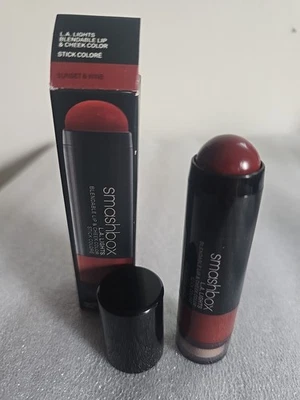 SMASHBOX L.A. LUCES BLENDALE COLOR LABIOS Y MEJILLAS VINO ATARDECER Foto 1 de 3